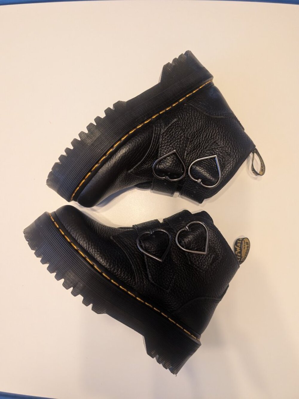 Women's Doc Martens Devon Heart Platform Boots - Size 6 USA/37 EURO -Worn Once!